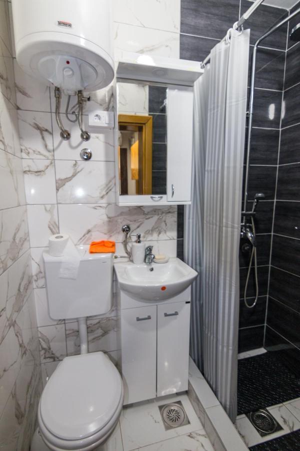 Apartman Olga ペルチャツ エクステリア 写真